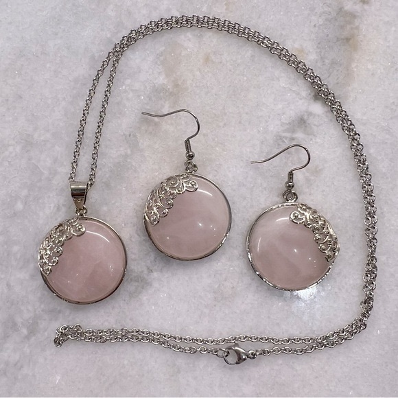 Galilea Rose Quartz Pendant Necklace and Earrings - Picture 3 of 10